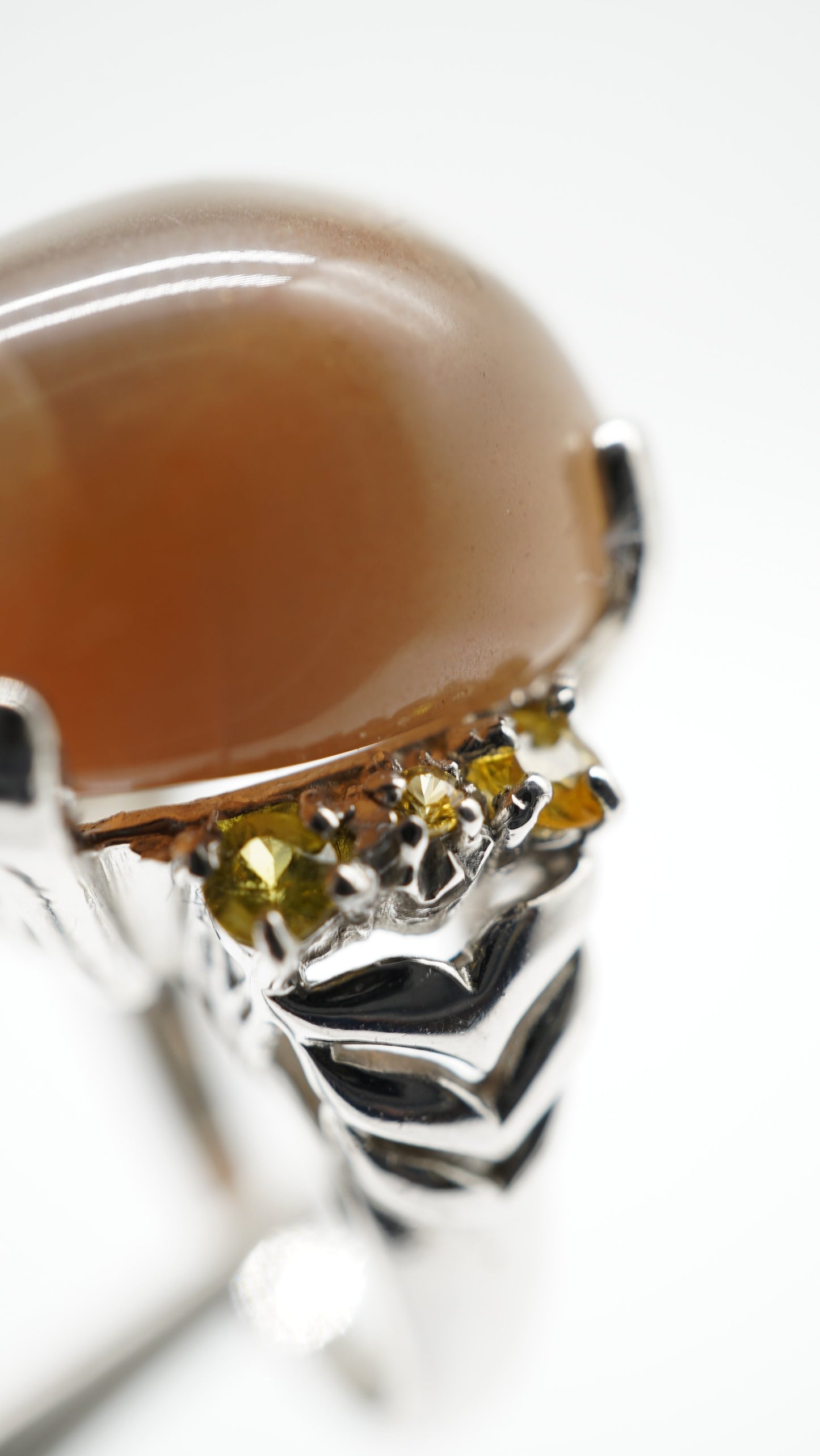 20-Carat Moonstone & Yellow Sapphire Ring – Rhodium-Plated Sterling Silver
