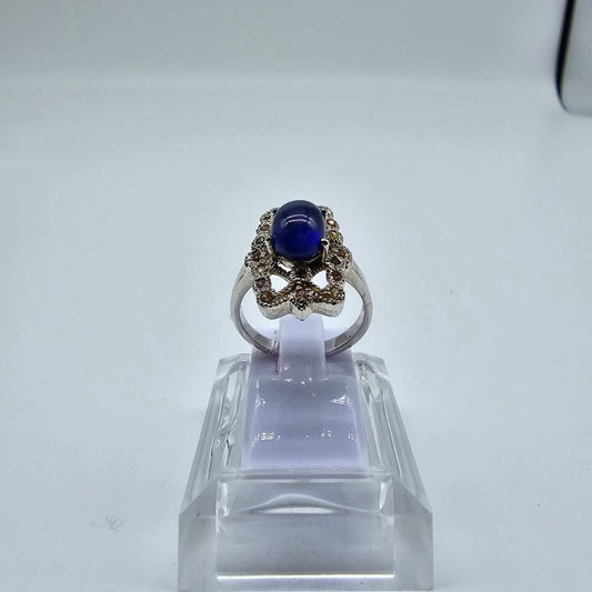 Vintage-Inspired Amethyst & Corundum Ring – 18K Gold-Plated Sterling Silver